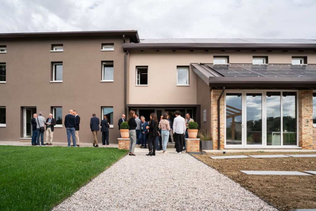 L'evento di De Materia: Tracciabilità dei rifiuti secondo UNI PdR 132:2025 e delle acque 1 Sede Gruppo DE 1